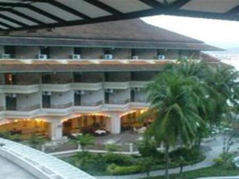 The Orient Star Resort Lumut Exterior foto